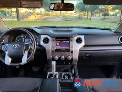 Zdjęcie 9 z 10 samochodu: 2014 TOYOTA TUNDRA DOUBLE CAB SR VIN:5TFRM5F10EX076695 - miniatura