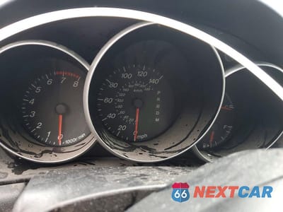 Zdjęcie 9 z 11 samochodu: 2005 MAZDA 3 I VIN:JM1BK12FX51349632 - miniatura