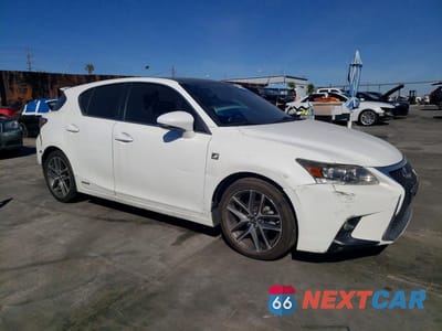 Czwarte zdjęcie samochodu z boku: 2015 LEXUS CT 200H BASE VIN:JTHKD5BH5F2247765 - miniatura