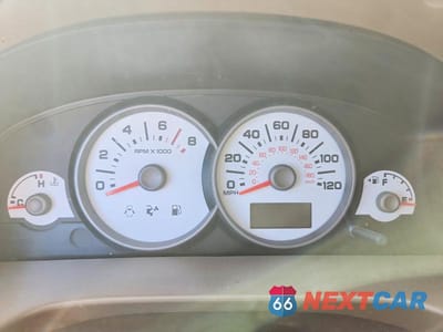 Zdjęcie 9 z 13 samochodu: 2006 FORD ESCAPE XLT VIN:1FMYU93136KD04769 - miniatura
