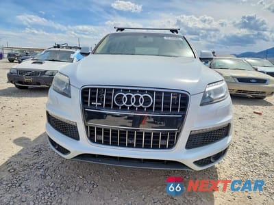 Piąte zdjęcie samochodu w środku: 2013 AUDI Q7 PRESTIGE VIN:WA1DGAFE5DD000557 - miniatura