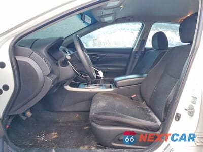 Zdjęcie 7 z 12 samochodu: 2015 NISSAN ALTIMA 2.5 S VIN:1N4AL3AP7FN395885 - miniatura