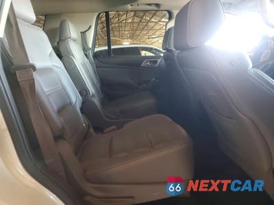 Zdjęcie 11 z 12 samochodu: 2015 GMC YUKON DENALI VIN:1GKS2CKJ8FR139425 - miniatura