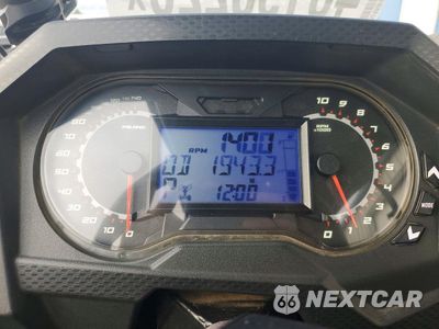 Zdjęcie 8 z 10 samochodu: 2019 POLARIS RZR XP 4 1000 EPS VIN:3NSVFE993KH843877 - miniatura