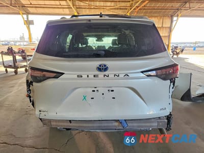 Zdjęcie 6 z 13 samochodu: 2025 TOYOTA SIENNA XLE 8-PASSENGER VIN:5TDYRKEC9SS275888 - miniatura