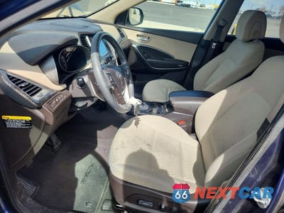 Zdjęcie 7 z 12 samochodu: 2018 HYUNDAI SANTA FE SE VIN:KM8SM4HF8JU270189 - miniatura
