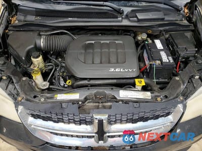 Zdjęcie 12 z 12 samochodu: 2011 DODGE GRAND CARAVAN CREW VIN:2D4RN5DG2BR700059 - miniatura