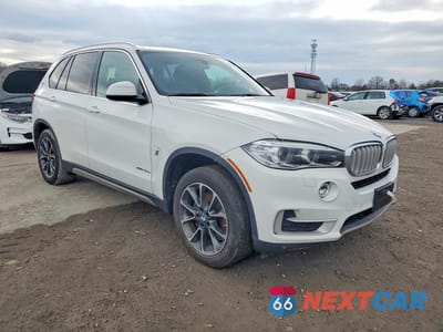 Czwarte zdjęcie samochodu z boku: 2017 BMW X5 XDR40E VIN:5UXKT0C3XH0V95827 - miniatura