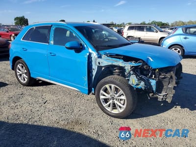 Czwarte zdjęcie samochodu z boku: 2023 AUDI Q3 PREMIUM S LINE 45 VIN:WA1DECF31P1129840 - miniatura