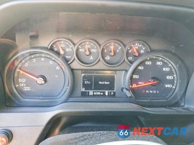 Zdjęcie 9 z 12 samochodu: 2022 CHEVROLET SILVERADO LTD K1500 CUSTOM VIN:1GCPYBEK9NZ168171 - miniatura