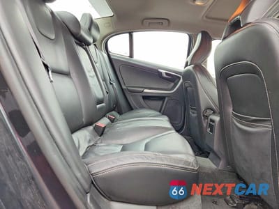 Zdjęcie 10 z 11 samochodu: 2012 VOLVO S60 T6 VIN:YV1902FH6C2110327 - miniatura