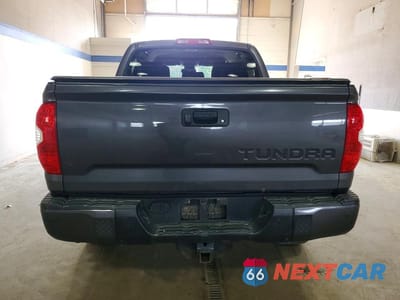 Zdjęcie 6 z 11 samochodu: 2016 TOYOTA TUNDRA SR5 VIN:5TFDY5F11GX506686 - miniatura