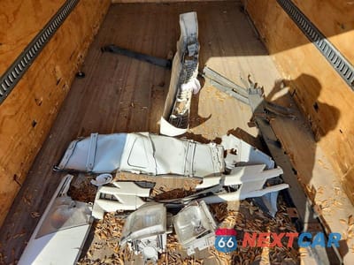 Zdjęcie 13 z 14 samochodu: 2021 ISUZU NPR HD BOX TRUCK VIN:JALC4W164M7006077 - miniatura