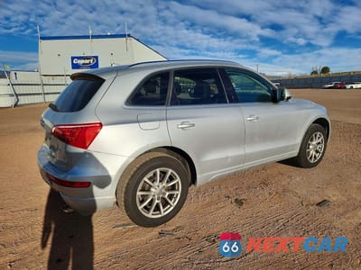 Trzecie zdjęcie samochodu z tyłu: 2009 AUDI Q5 3.2 VIN:WA1KK78R69A024402 - miniatura