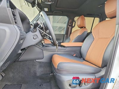 Zdjęcie 7 z 12 samochodu: 2025 LEXUS GX 550 PREMIUM+ VIN:JTJTBCDX5S5063839 - miniatura