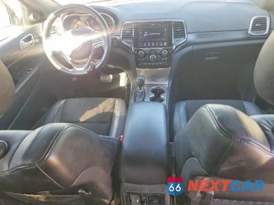 Zdjęcie 8 z 13 samochodu: 2019 JEEP GRAND CHEROKEE LAREDO VIN:1C4RJFAG6KC855189 - miniatura