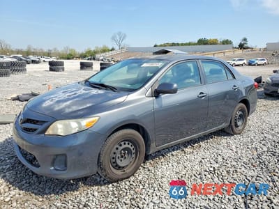 2011 TOYOTA COROLLA LE 2T1BU4EE0BC672514 - główne zdjęcie licytacji z USA - miniatura