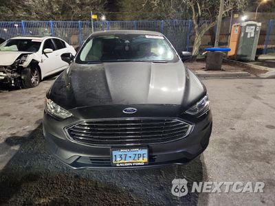 Piąte zdjęcie samochodu w środku: 2019 FORD FUSION SE VIN:3FA6P0HD8KR216250 - miniatura