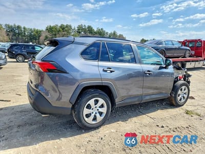 Trzecie zdjęcie samochodu z tyłu: 2021 TOYOTA RAV4 LE VIN:2T3F1RFV0MC175169 - miniatura