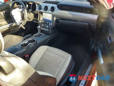 Zdjęcie 8 z 13 samochodu: 2020 FORD MUSTANG VIN:1FATP8UH5L5133082 - miniatura