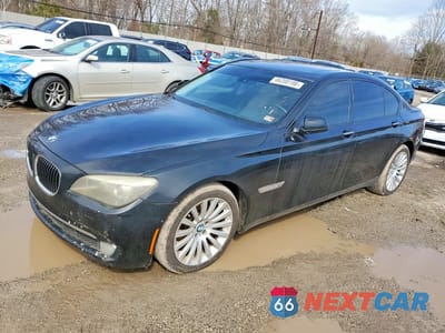 2012 BMW 750 XI WBAKC6C59CC395693 - główne zdjęcie licytacji z USA - miniatura