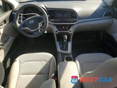 Zdjęcie 8 z 11 samochodu: 2018 HYUNDAI ELANTRA SE VIN:5NPD74LF4JH284550 - miniatura