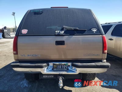 Zdjęcie 6 z 13 samochodu: 1995 GMC YUKON VIN:1GKEK13K6SJ765007 - miniatura