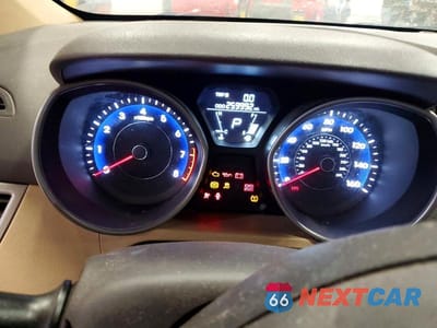 Zdjęcie 9 z 11 samochodu: 2012 HYUNDAI ELANTRA GLS VIN:5NPDH4AE2CH073373 - miniatura