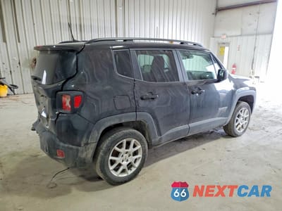 Trzecie zdjęcie samochodu z tyłu: 2023 JEEP RENEGADE LATITUDE VIN:ZACNJDB11PPP29626 - miniatura