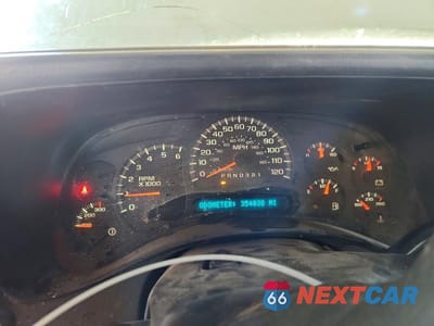 Zdjęcie 9 z 11 samochodu: 2007 GMC SIERRA C2500 HEAVY DUTY VIN:1GTHC24U77E168167 - miniatura