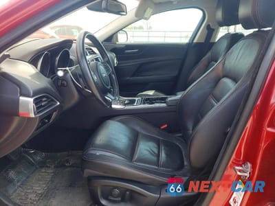 Zdjęcie 7 z 12 samochodu: 2017 JAGUAR XE PRESTIGE VIN:SAJAE4BG3HA947547 - miniatura