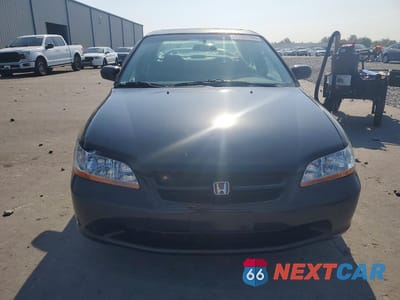 Piąte zdjęcie samochodu w środku: 1998 HONDA ACCORD EX VIN:1HGCG5659WA058668 - miniatura