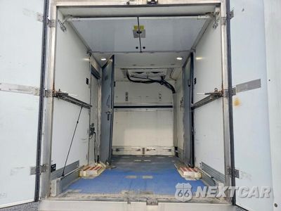Zdjęcie 10 z 13 samochodu: 2021 FORD TRANSIT DELIVERY TRUCK VIN:1FDBW5Z89MKA79946 - miniatura