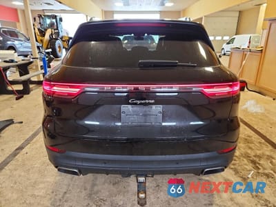 Zdjęcie 6 z 13 samochodu: 2021 PORSCHE CAYENNE VIN:WP1AA2AY7MDA05582 - miniatura
