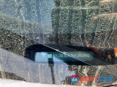 Zdjęcie 12 z 12 samochodu: 2022 TESLA MODEL 3 VIN:5YJ3E1EA7NF285942 - miniatura