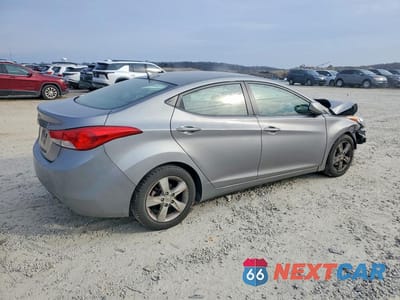 Trzecie zdjęcie samochodu z tyłu: 2011 HYUNDAI ELANTRA GLS VIN:KMHDH4AE1BU154350 - miniatura