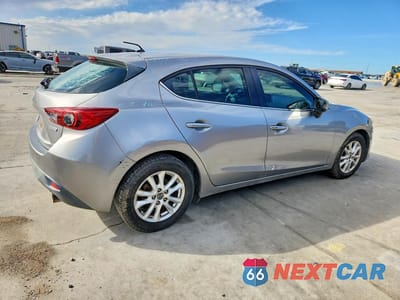 Trzecie zdjęcie samochodu z tyłu: 2015 MAZDA 3 TOURING VIN:3MZBM1L74FM230364 - miniatura