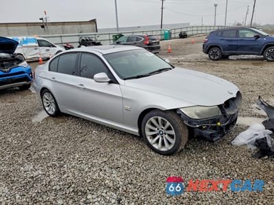 Czwarte zdjęcie samochodu z boku: 2011 BMW 328 XI VIN:WBAPK7G58BNN70270 - miniatura