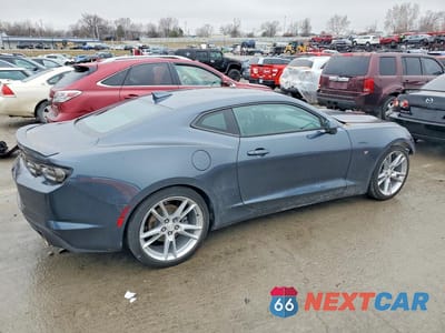 Trzecie zdjęcie samochodu z tyłu: 2021 CHEVROLET CAMARO LS VIN:1G1FA1RX3M0140510 - miniatura