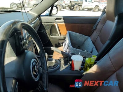 Zdjęcie 9 z 12 samochodu: 2013 MAZDA MX-5 MIATA GRAND TOURING VIN:JM1NC2PF8D0233195 - miniatura