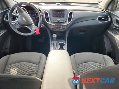 Zdjęcie 8 z 11 samochodu: 2020 CHEVROLET EQUINOX LT VIN:3GNAXKEV4LS507763 - miniatura