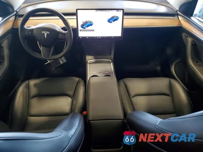 Zdjęcie 8 z 14 samochodu: 2024 TESLA MODEL Y VIN:7SAYGDED4RF055778 - miniatura