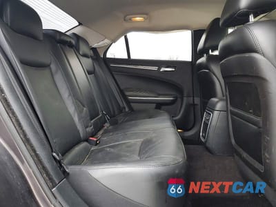 Zdjęcie 10 z 12 samochodu: 2018 CHRYSLER 300 TOURING VIN:2C3CCAAG6JH146121 - miniatura