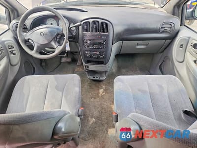 Zdjęcie 8 z 13 samochodu: 2004 DODGE GRAND CARAVAN SXT VIN:2D4GP44LX4R513955 - miniatura