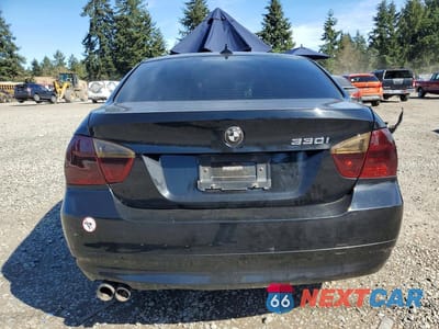 Zdjęcie 6 z 12 samochodu: 2006 BMW 330 I VIN:WBAVB33566KS36378 - miniatura