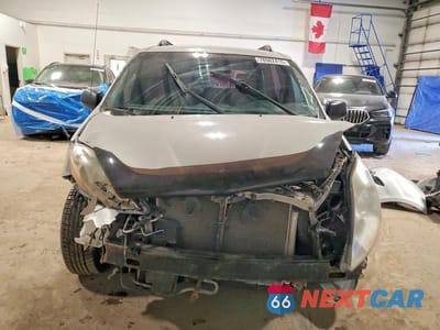 Piąte zdjęcie samochodu w środku: 2007 TOYOTA SIENNA CE VIN:5TDZK29C97S075877 - miniatura