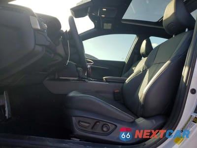 Zdjęcie 7 z 13 samochodu: 2025 TOYOTA CAMRY XSE VIN:4T1DBADK6SU533359 - miniatura