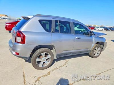 Trzecie zdjęcie samochodu z tyłu: 2016 JEEP COMPASS LATITUDE VIN:1C4NJDEB9GD673201 - miniatura