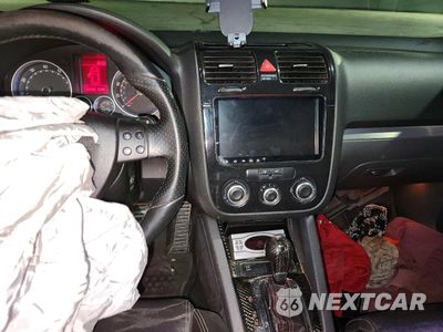 Zdjęcie 8 z 14 samochodu: 2007 VOLKSWAGEN NEW GTI FAHRENHEIT VIN:WVWFV71K37W180859 - miniatura