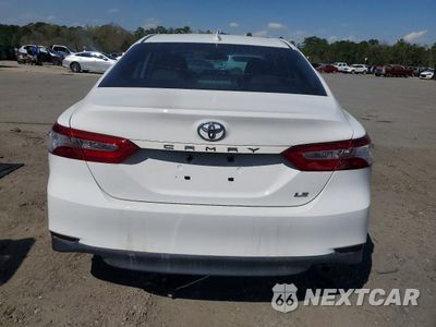 Zdjęcie 6 z 12 samochodu: 2019 TOYOTA CAMRY LE VIN:4T1B11HK1KU290046 - miniatura
